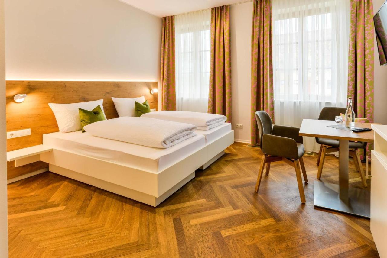 לינה וארוחת בוקר צוסמרסהאוזן Bett'N Glueck - Uebernachtung & Fruehstueck מראה חיצוני תמונה